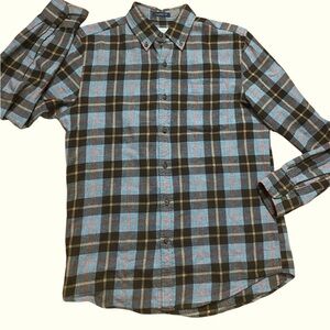 St. John's Bay Men's Flannel Shirt in S